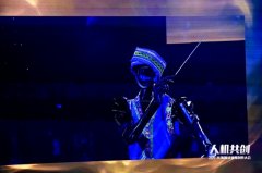 <b>环绕模子不变锻炼开展持久深切</b>